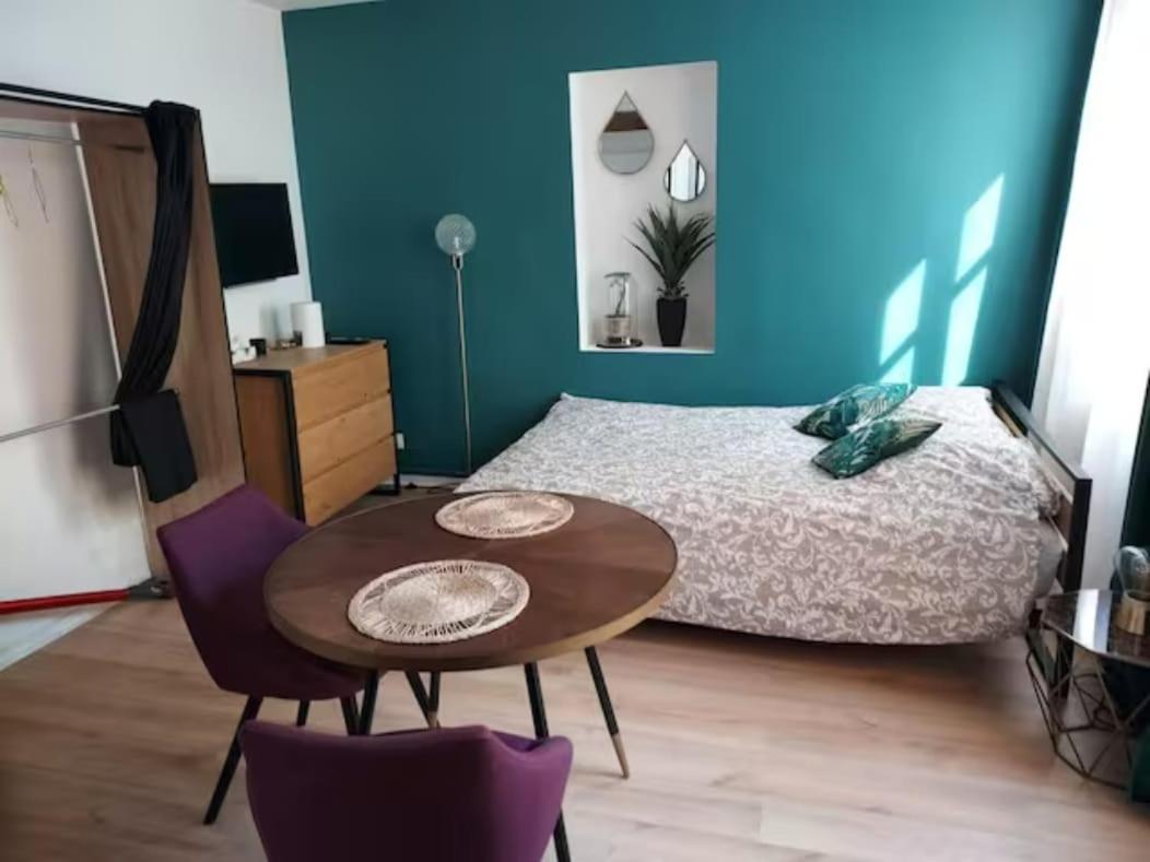 Charmant Studio Quartier Saint Louis A Версал Екстериор снимка